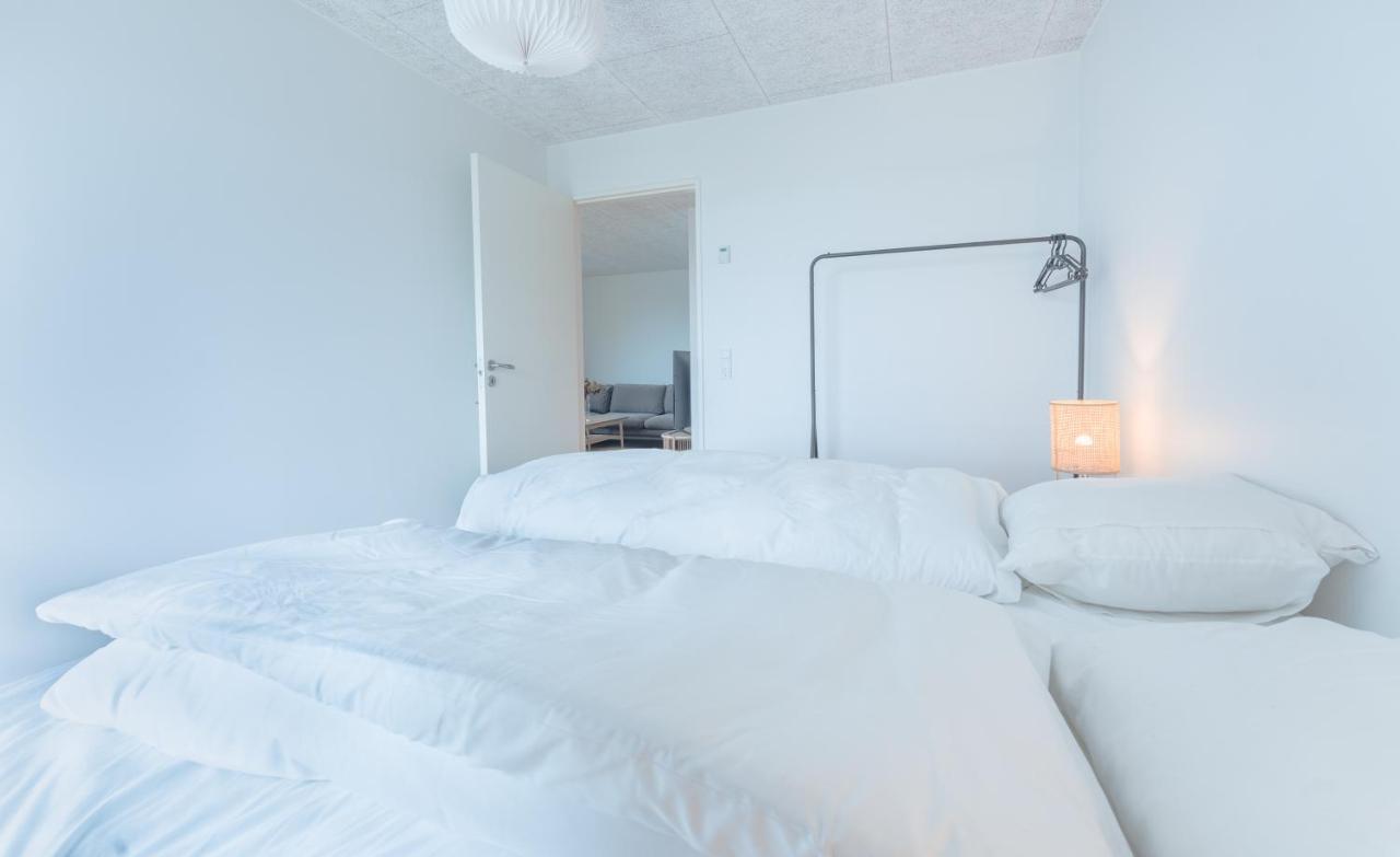 New / Stunning Sea View / Light / 3 Br Apartment Torshavn Exterior photo